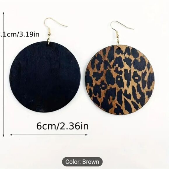 Leopard earrings wooden dangle Bohemian new e67 - Picture 3 of 3